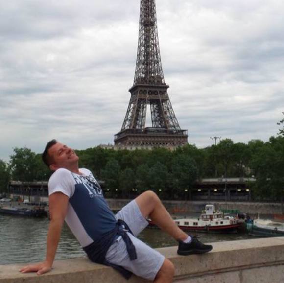 Meet your Posher, James - Picture 1 of 1